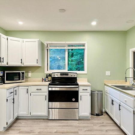 Cayuga Lake Cottage With Private Lake Access Washingtonville Dış mekan fotoğraf